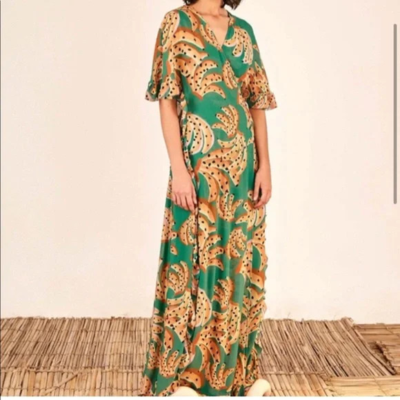 FARM RIO Dress. Green Raining Bananas Maxi Wrap Dress, Size XS, New - Picture 1 of 7